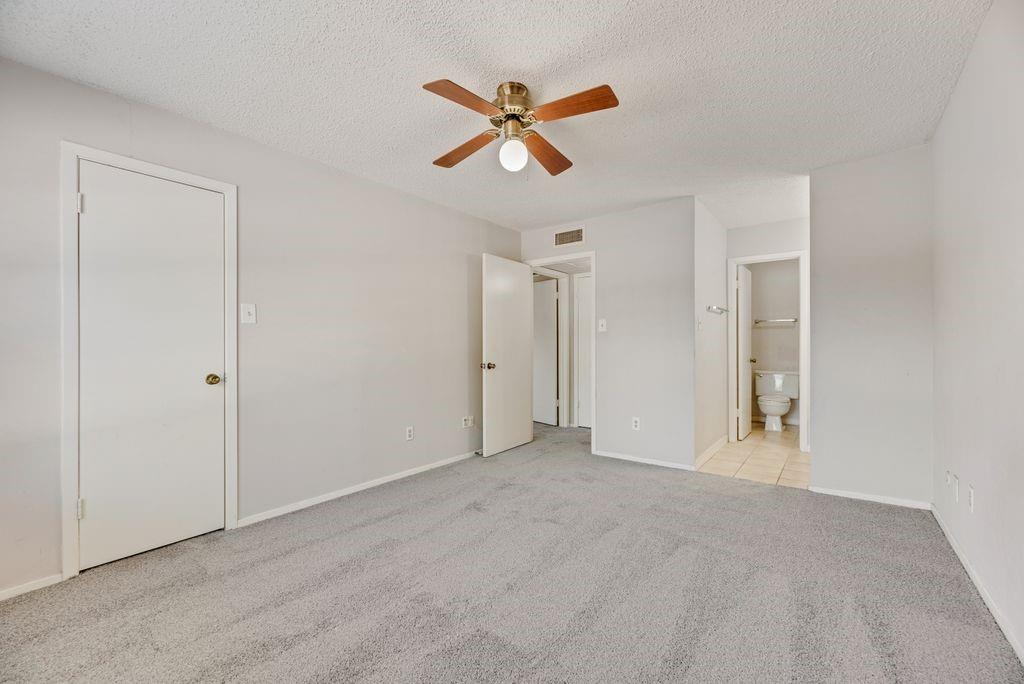Richardson Crossing Condo - Residential