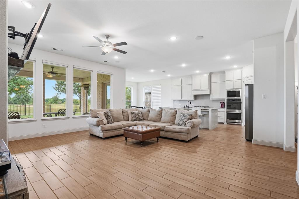 12140 Indian Creek Drive
