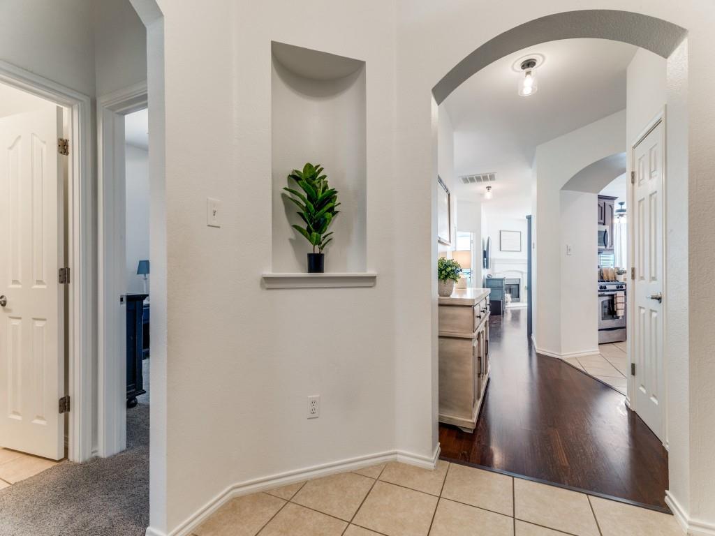 12909 Hurricane Lane