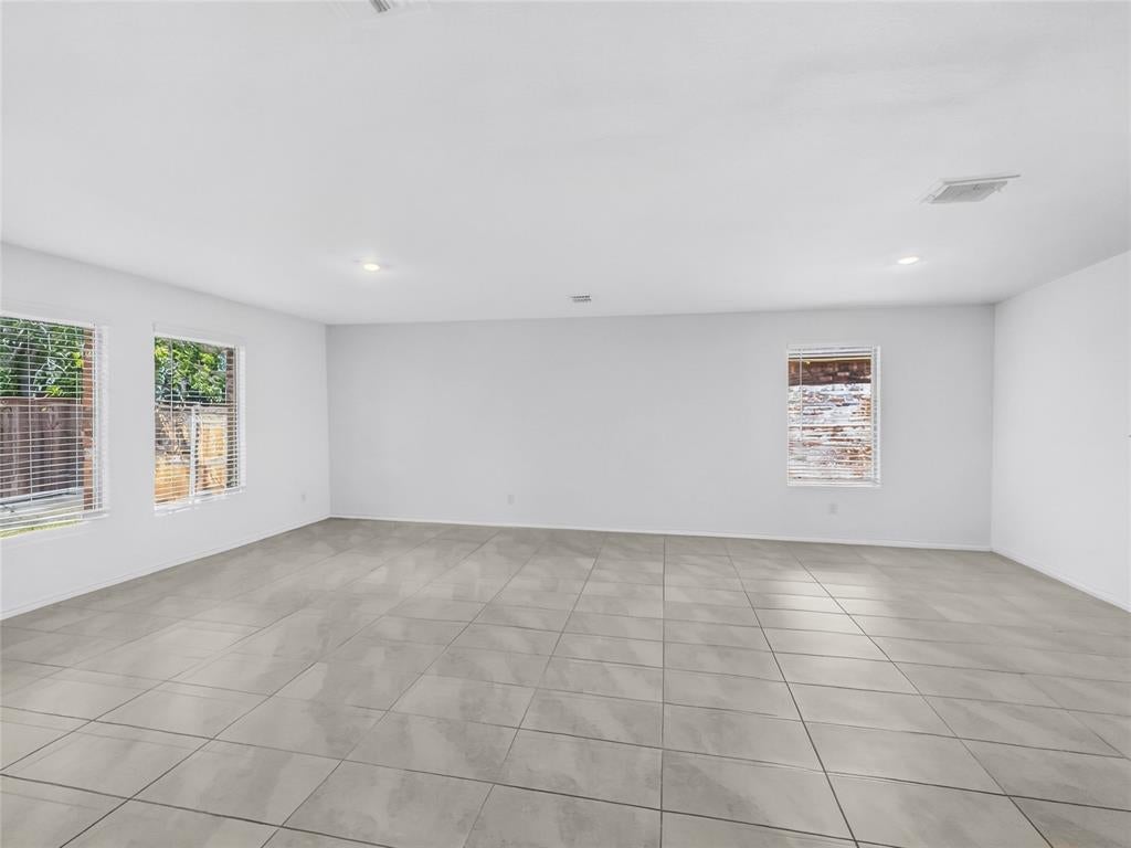 1520 Claireborne Court