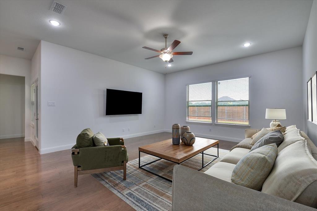 3512 Beebalm Boulevard