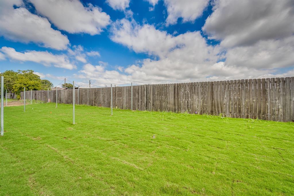 Zebra Plaza - Residential Lease