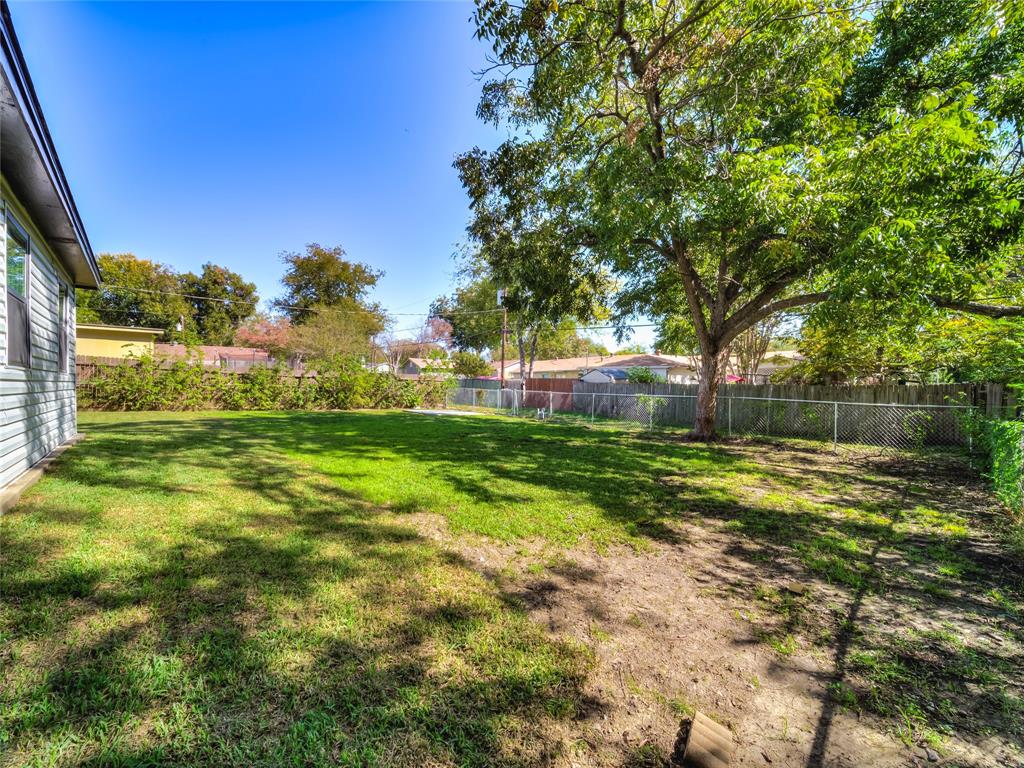 COUNTRY CLUB ESTATES 2 - Residential