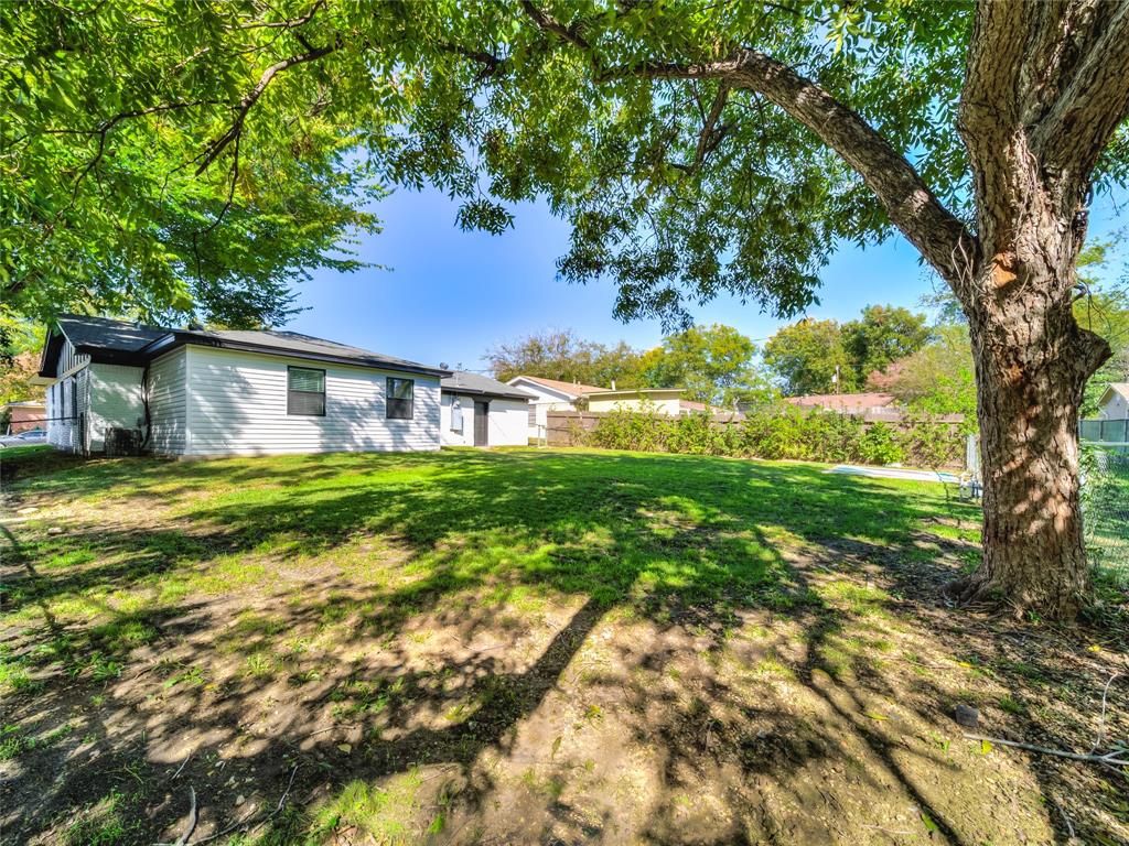 COUNTRY CLUB ESTATES 2 - Residential