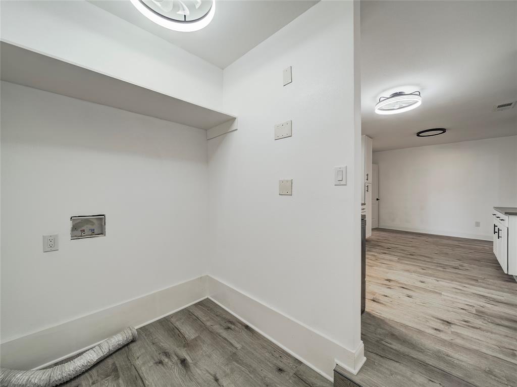 COUNTRY CLUB ESTATES 2 - Residential