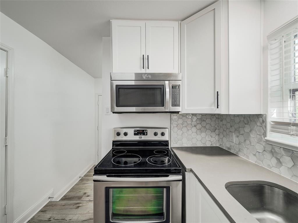 COUNTRY CLUB ESTATES 2 - Residential