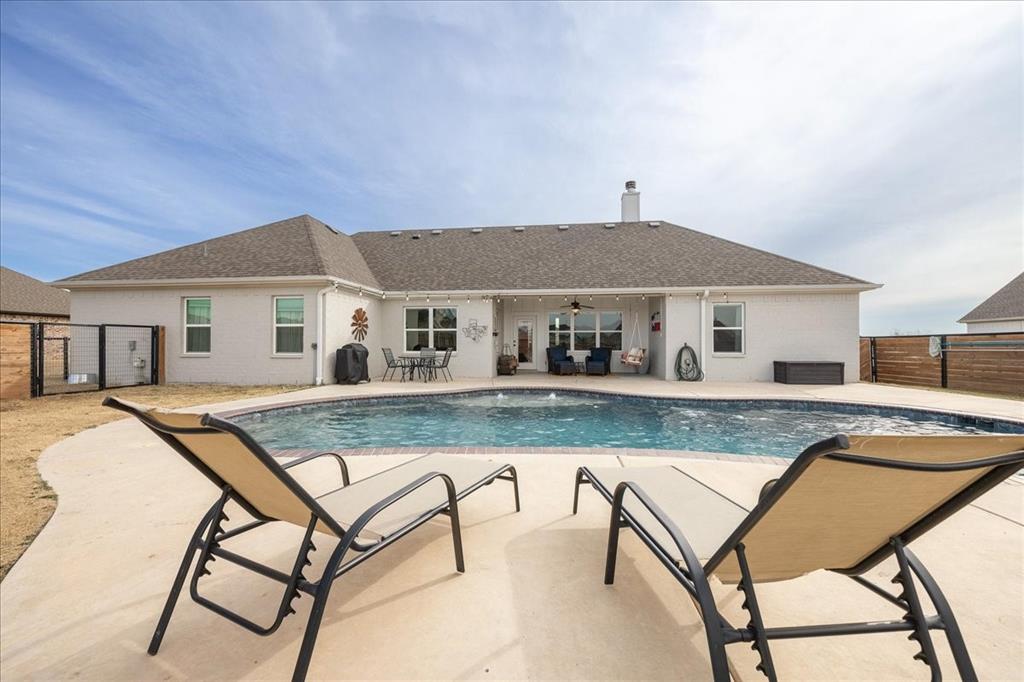 Estates Wind Song Hill Add - Residential