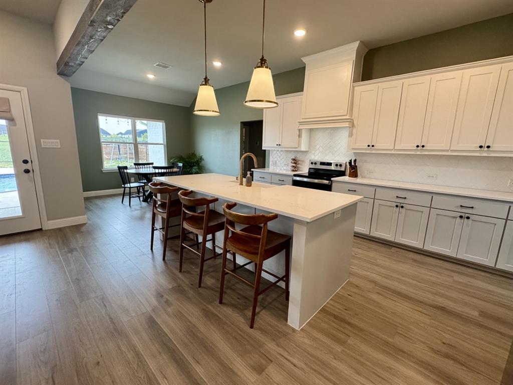 Estates Wind Song Hill Add - Residential