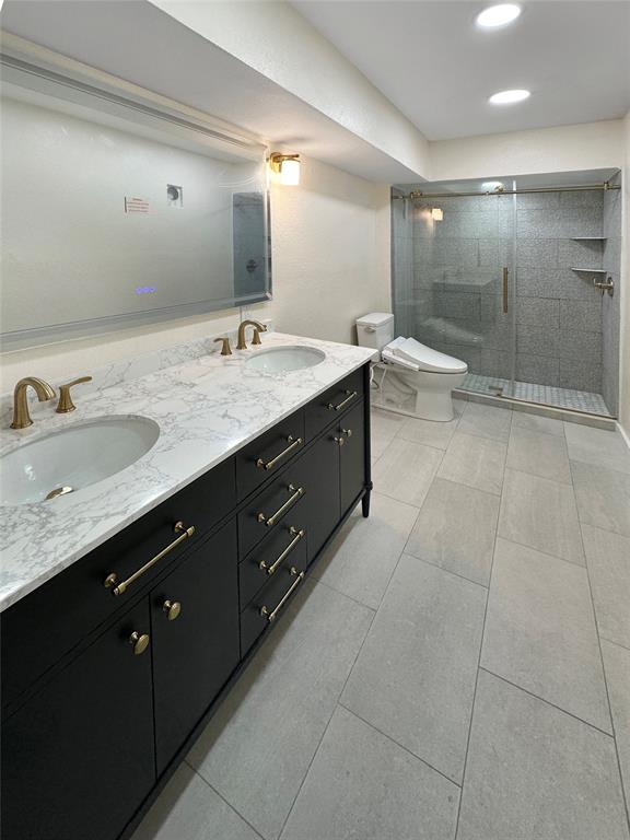 Imperial Terrace Condo - Residential