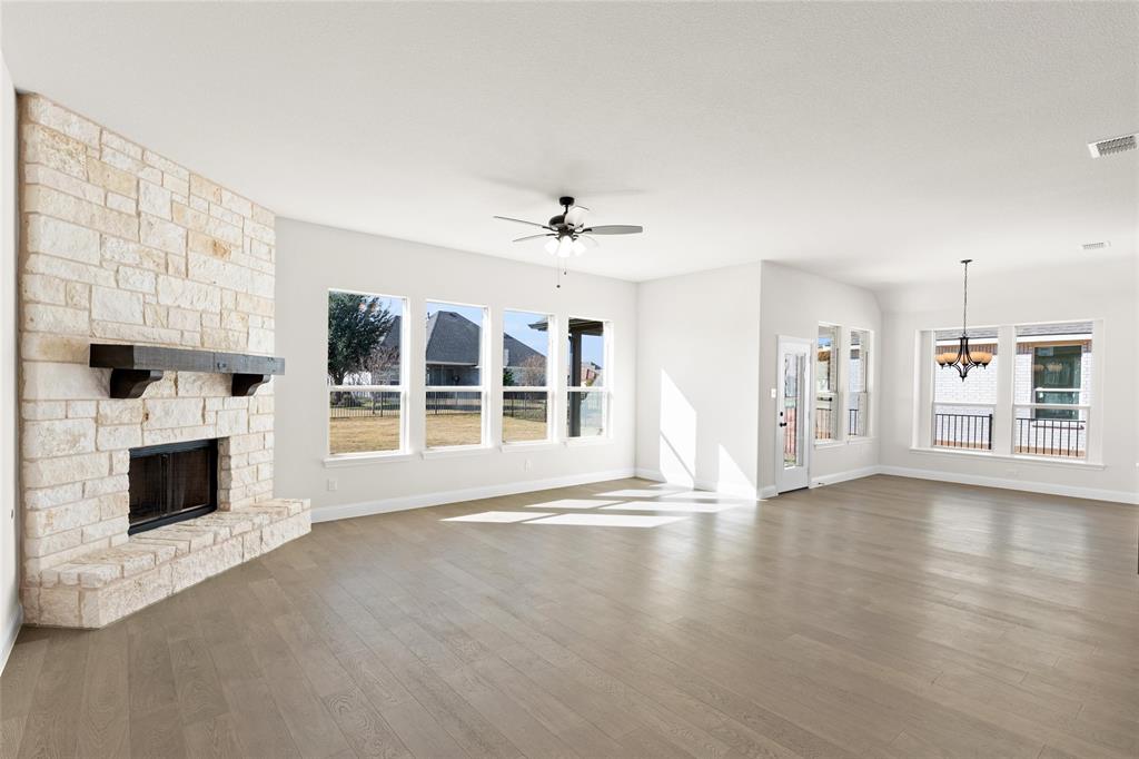 Abe's Landing - Residential