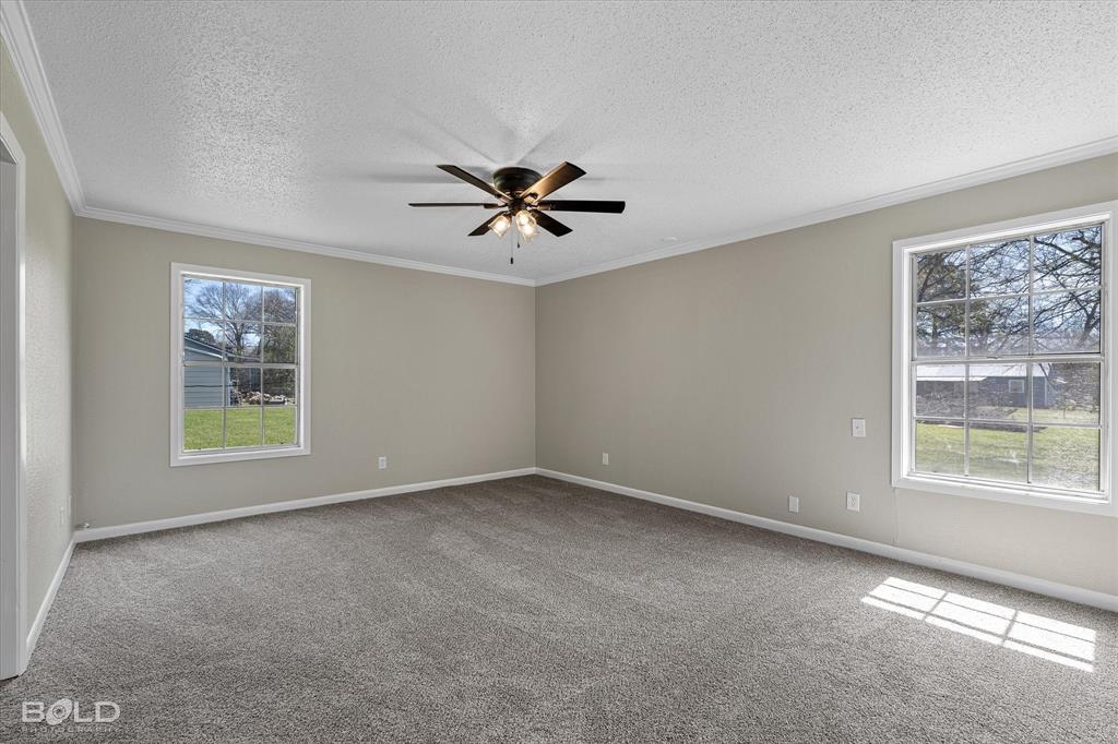 Shreveport, Louisiana 71107, United States, 4 Bedrooms Bedrooms, ,4 BathroomsBathrooms,Residential,Active,95741