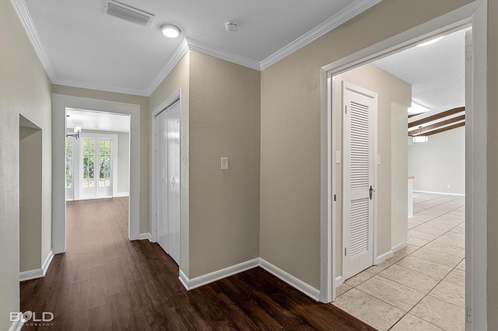 Shreveport, Louisiana 71107, United States, 4 Bedrooms Bedrooms, ,4 BathroomsBathrooms,Residential,Active,95741