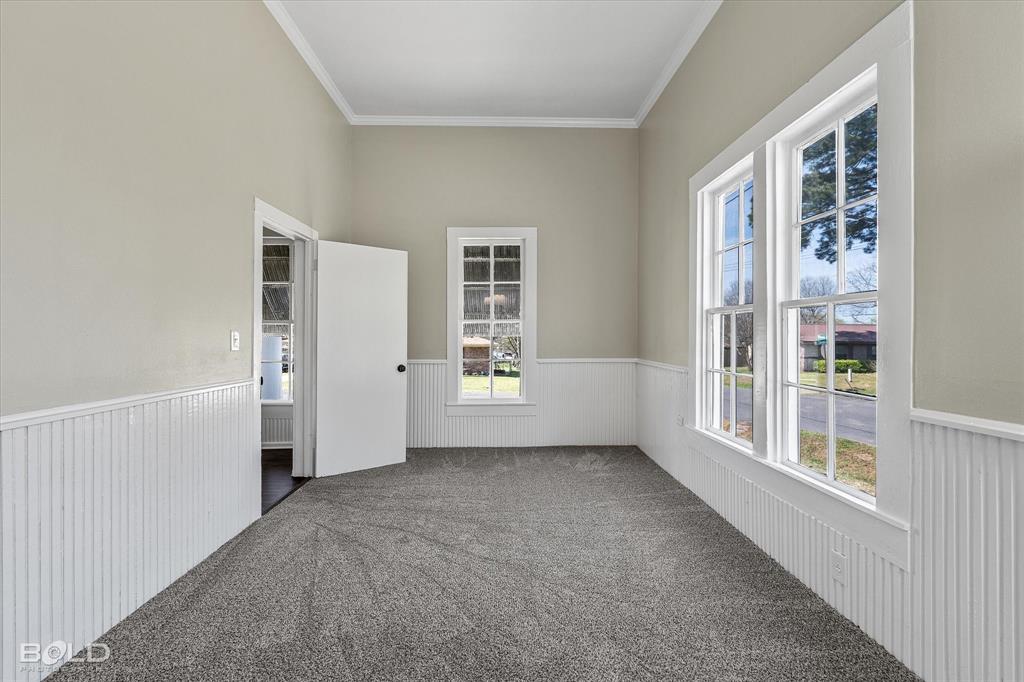 Shreveport, Louisiana 71107, United States, 4 Bedrooms Bedrooms, ,4 BathroomsBathrooms,Residential,Active,95741