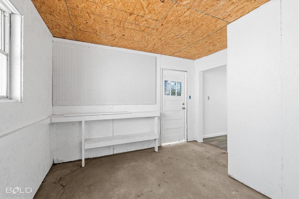 Shreveport, Louisiana 71107, United States, 4 Bedrooms Bedrooms, ,4 BathroomsBathrooms,Residential,Active,95741