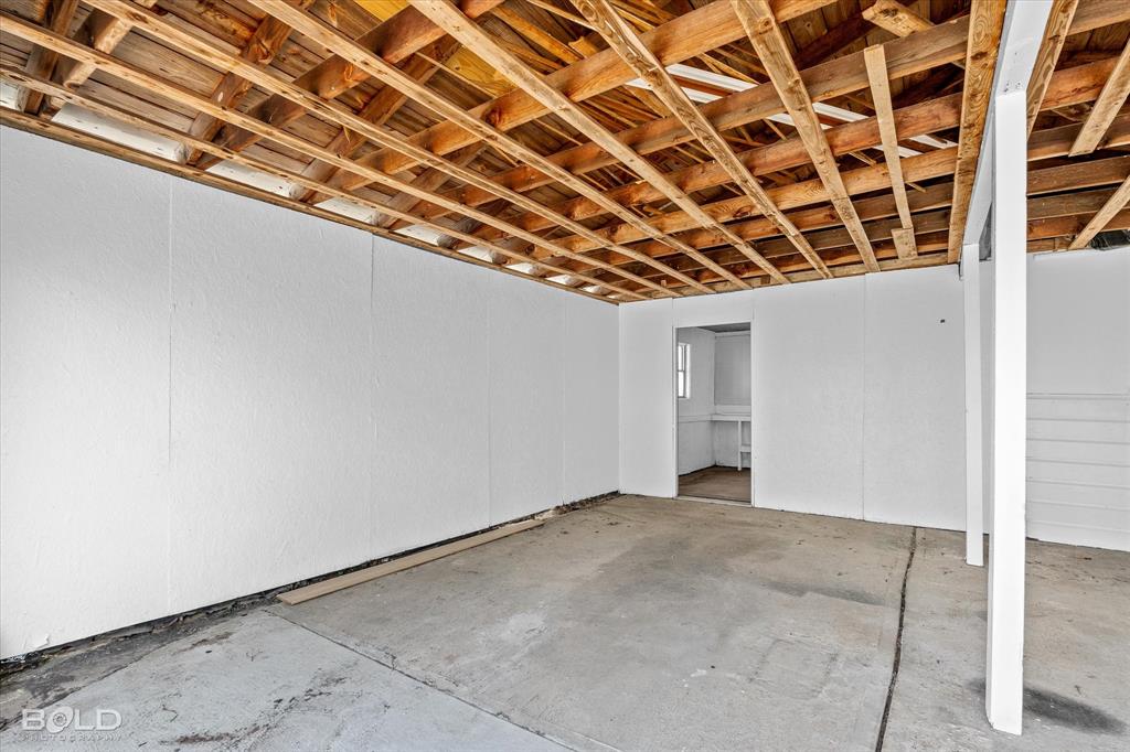 Shreveport, Louisiana 71107, United States, 4 Bedrooms Bedrooms, ,4 BathroomsBathrooms,Residential,Active,95741