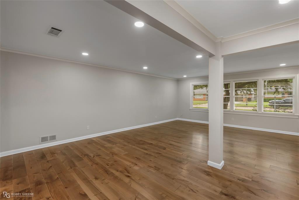 Shreveport, Louisiana 71105, United States, 3 Bedrooms Bedrooms, ,3 BathroomsBathrooms,Residential,Active,247212