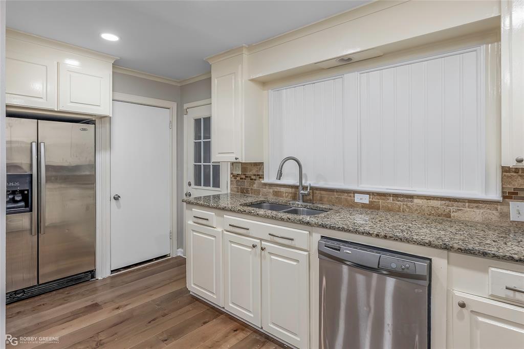 Shreveport, Louisiana 71105, United States, 3 Bedrooms Bedrooms, ,3 BathroomsBathrooms,Residential,Active,247212