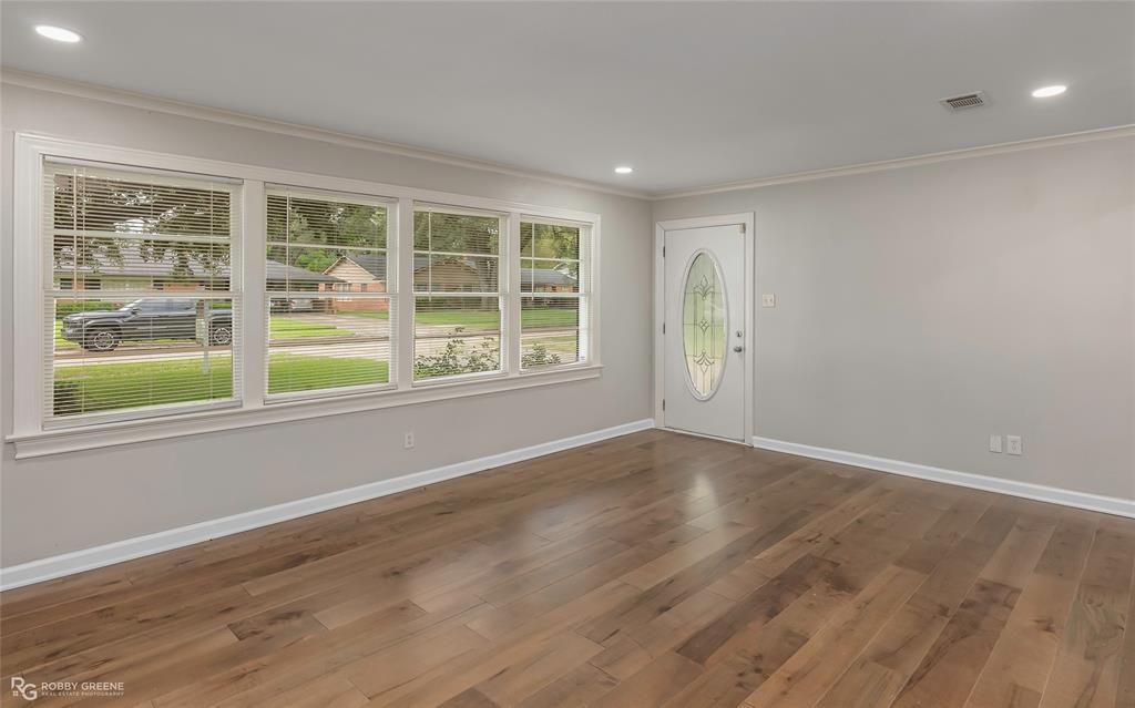 Shreveport, Louisiana 71105, United States, 3 Bedrooms Bedrooms, ,3 BathroomsBathrooms,Residential,Active,247212