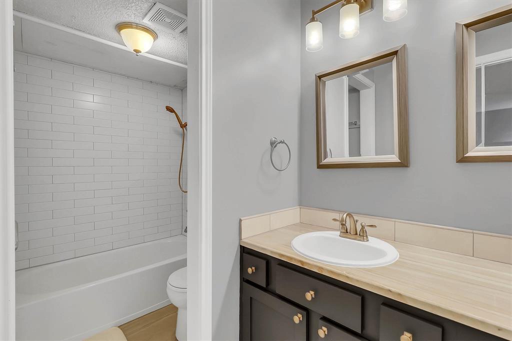 Preston On Lake Condo - Residential