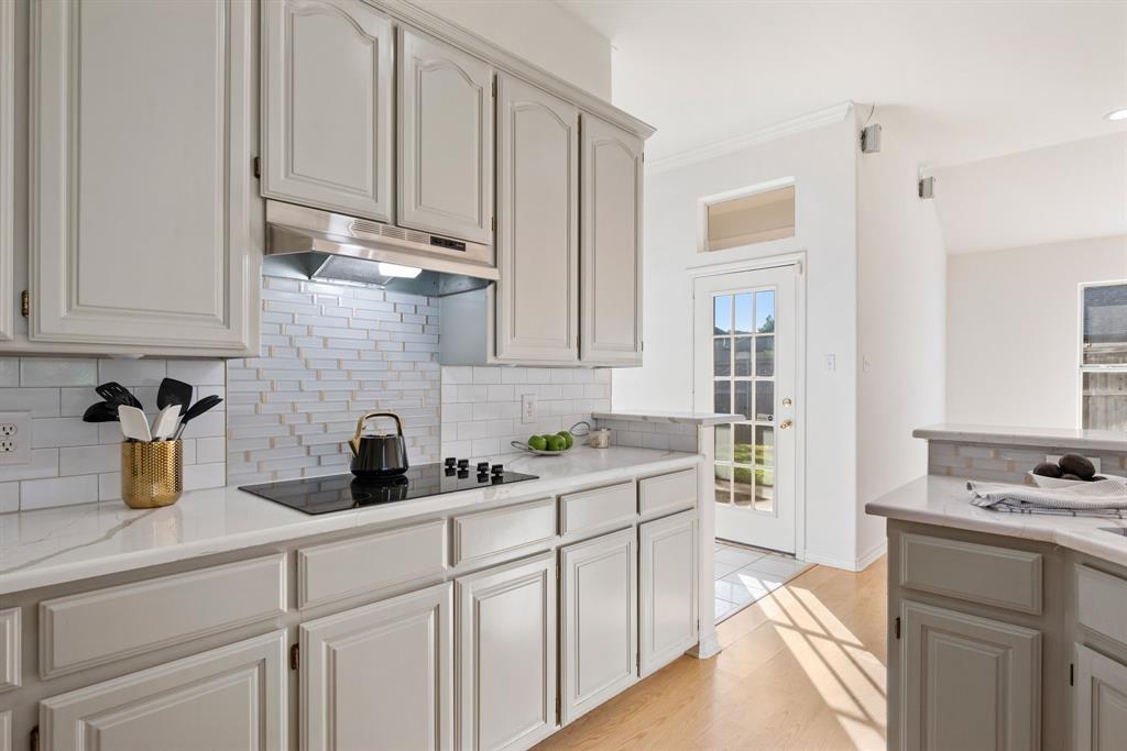 Crossing At Colleyville - Residential