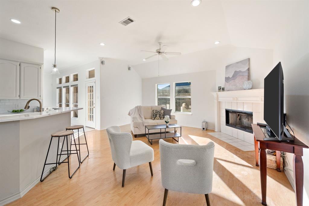 Crossing At Colleyville - Residential