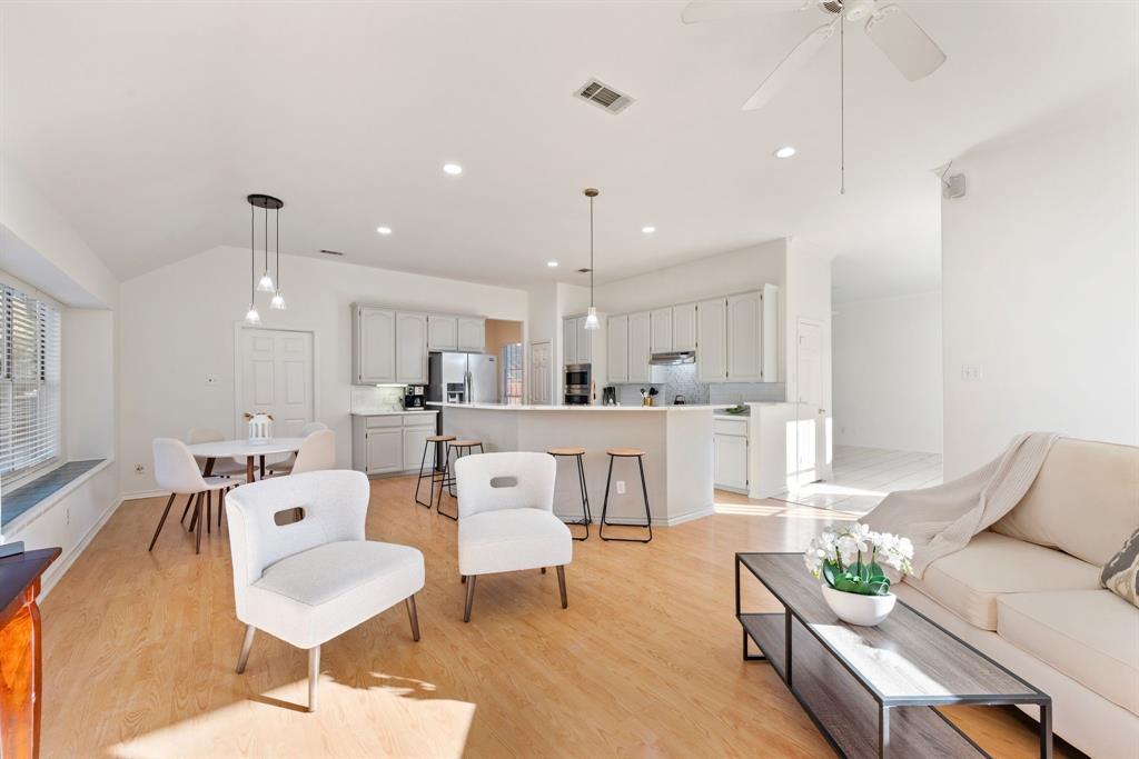 Crossing At Colleyville - Residential