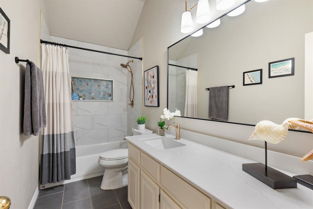 Crossing At Colleyville - Residential