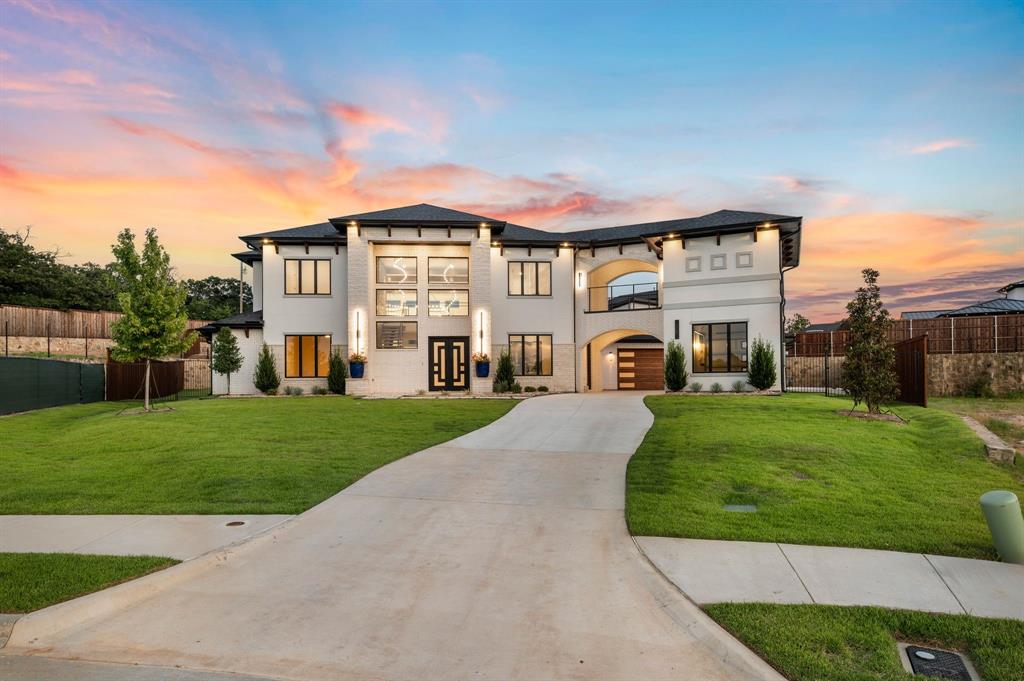 1732 Oakbrook Drive