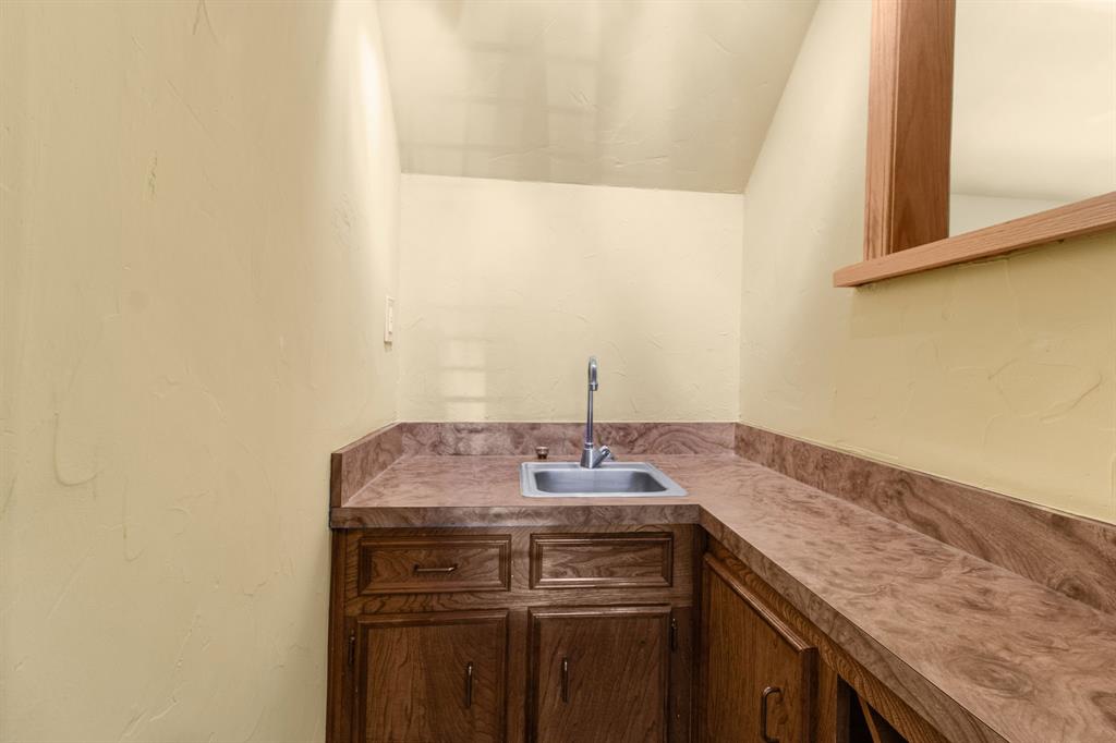 7014 Regalview Circle