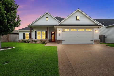 10016 Wildberry Drive Waco TX 76712