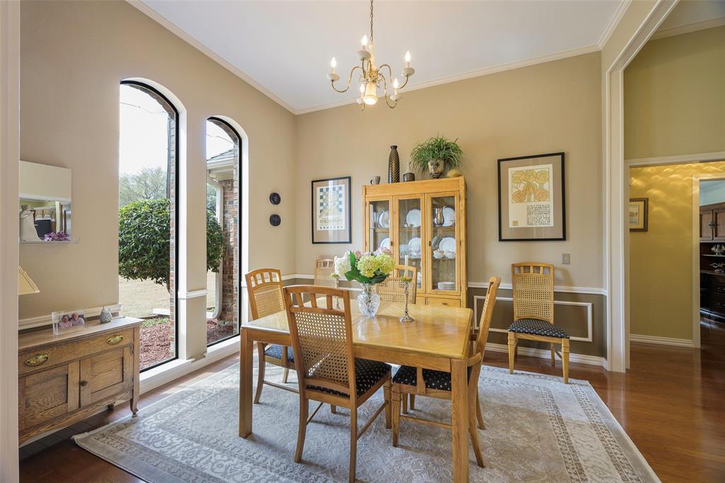 4349 Los Robles Drive