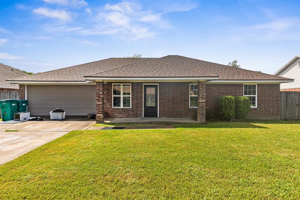 1005 Hooks Street