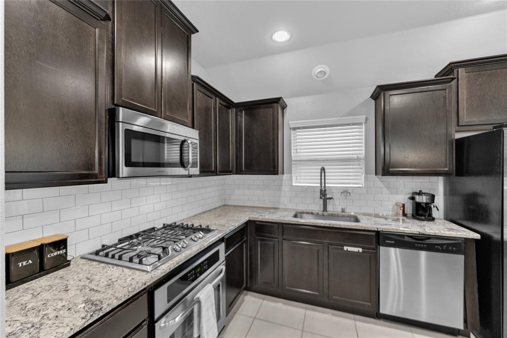 Valor Pointe - The Reserve At Westridge Ph 14 - Residential