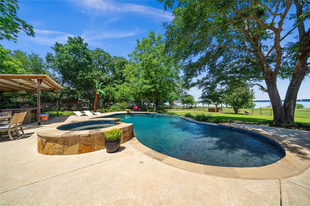 Sunrise Shores - Residential