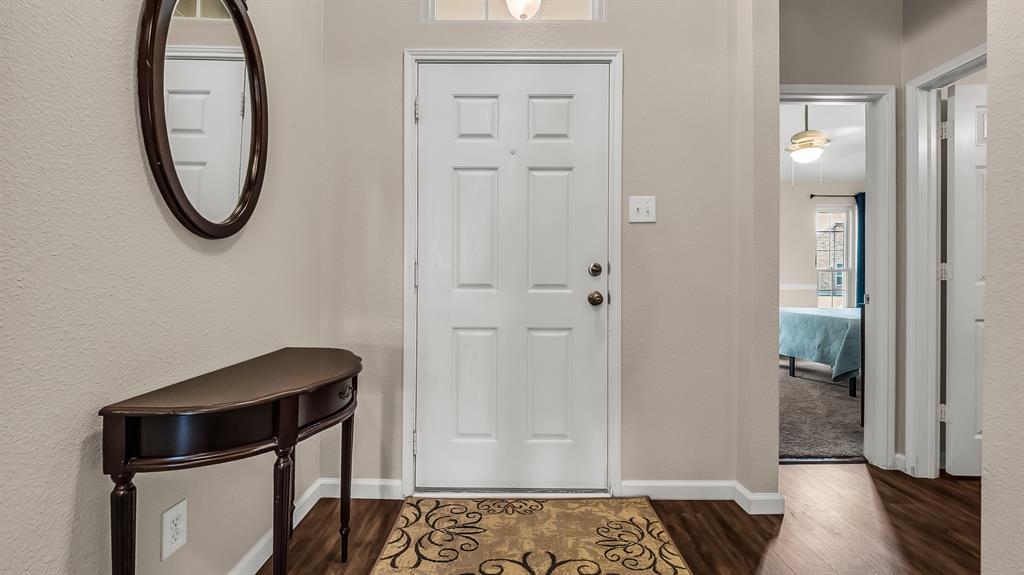 801 Lake Forest Trail