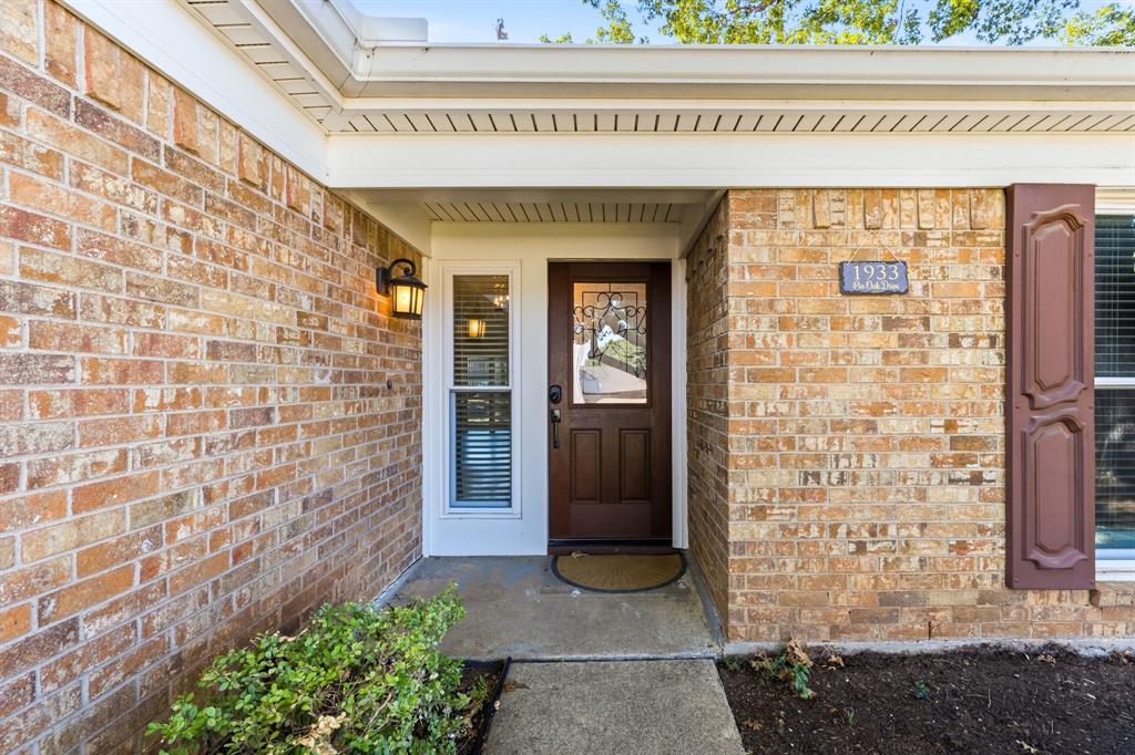 1933 Pin Oak Drive