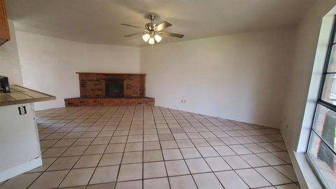 Photo of 557 Harrison Drive, Allen, TX 75002 (MLS # 21205461)