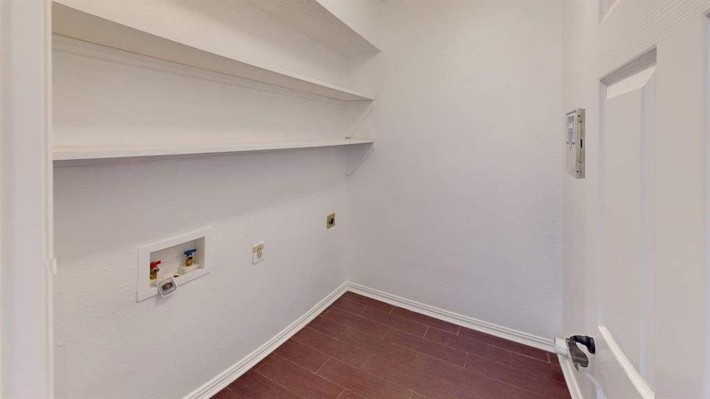 Woodridge Sec 02 - Residential Lease