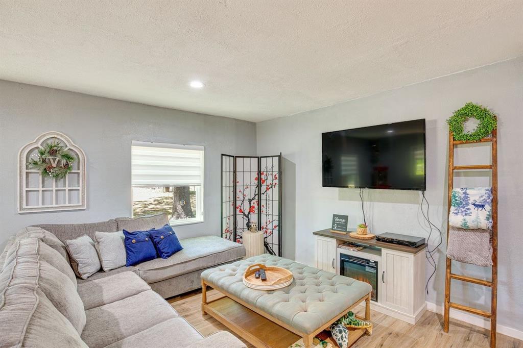 Cherokee Shores Sub Sec C - Residential Lease