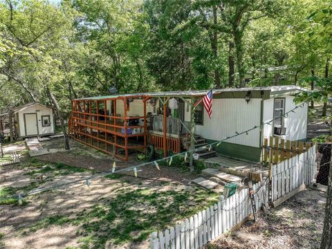 1281 Hickory Hills Drive Murchison TX 75778