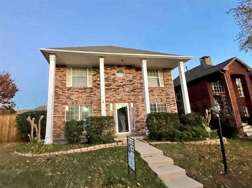 Elegant Colonial style home in highly sought after Coppell ISD. Laminate wood flooring throughout downstairs, large bay windows, and  open spacious floor plan. Perfect for entertaining and living space.  Master suite has separate sitting area, garden tub and separate shower in master bath.  Easy access to store-front shopping, and dining, short drive to DFW. 2017 new paint, flooring new AC,  granite counter tops and much more.