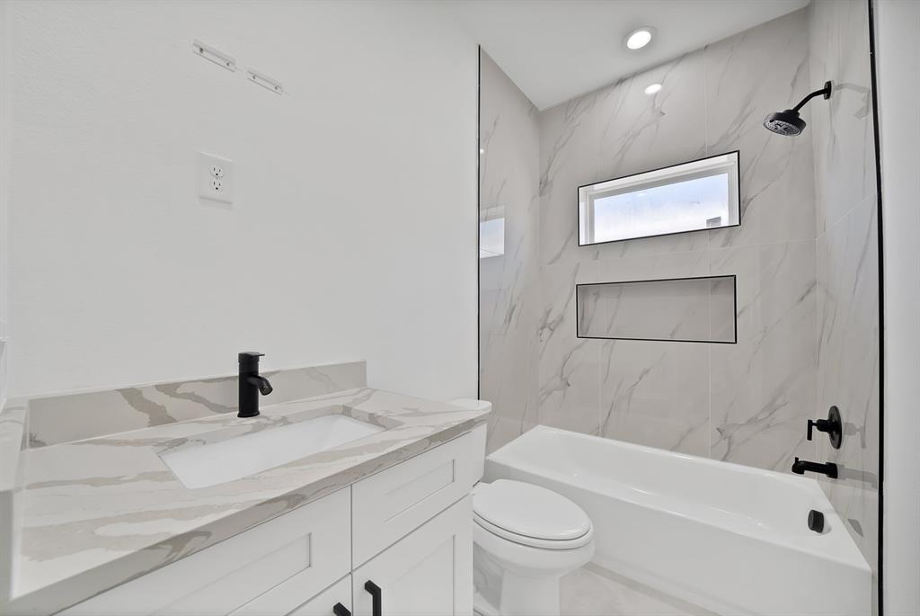 D ROWANS - Residential Income