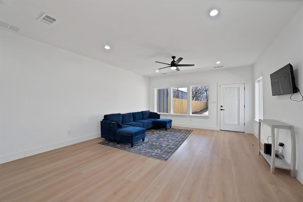 D ROWANS - Residential Income