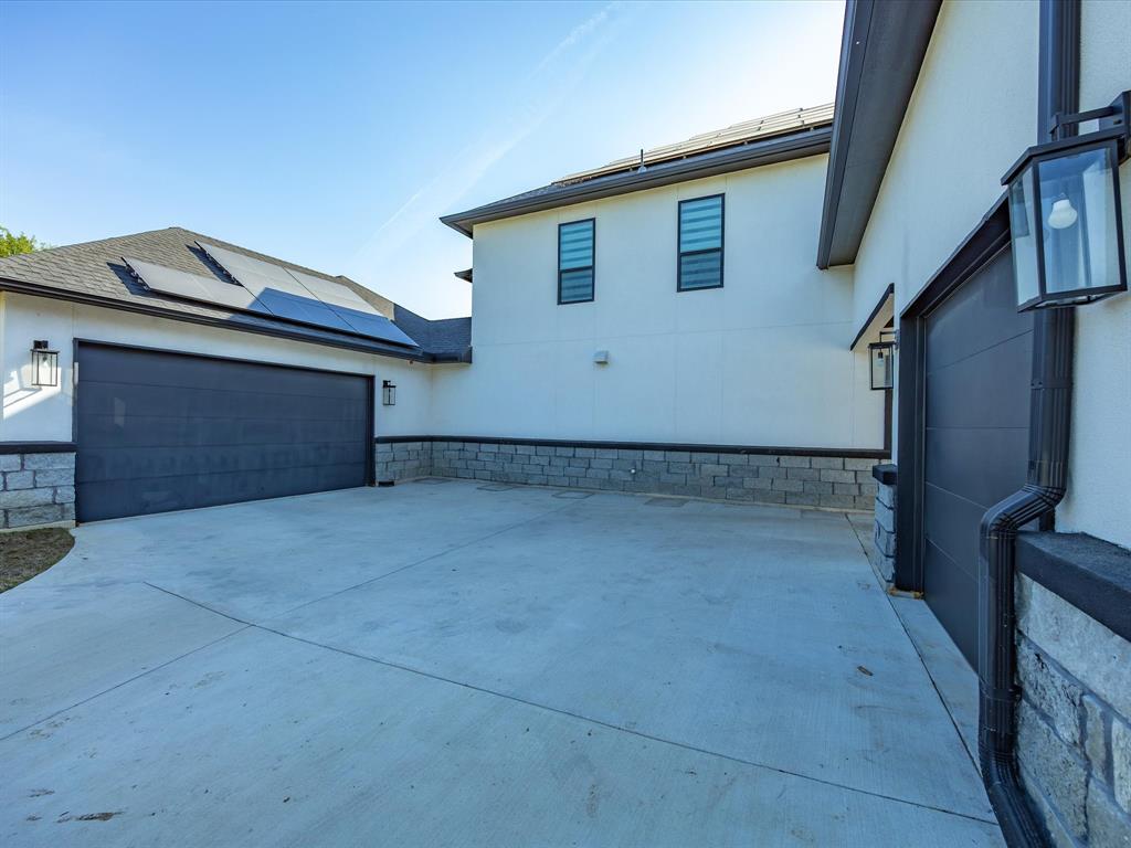 Lake Ridge - Residential