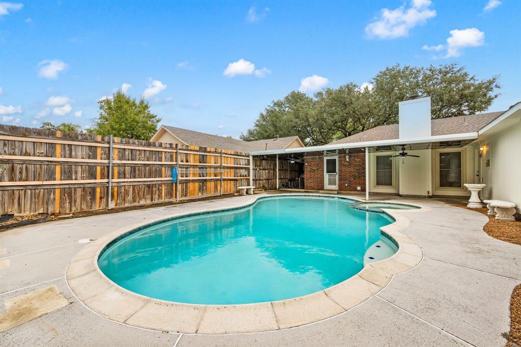 Flower Hill 03 - Residential