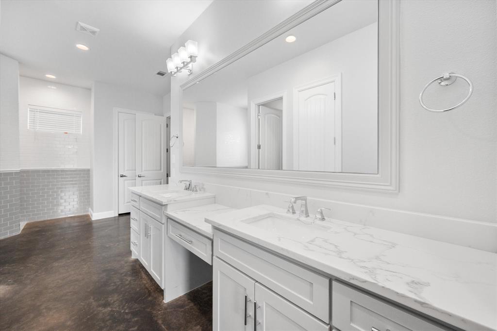 Rolling Acres Add - Residential