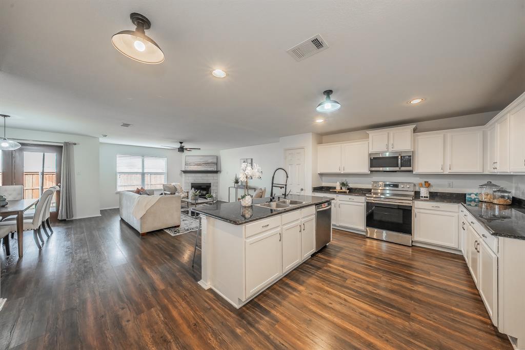 Fossil Hill Estates - Residential