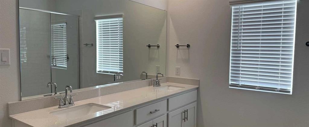 Sereno Oaks at Buckner Terrace - Residential