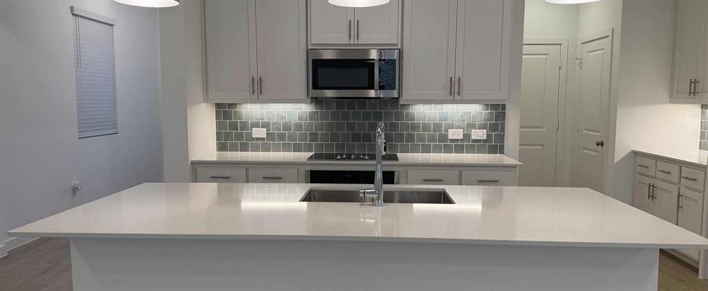 Sereno Oaks at Buckner Terrace - Residential