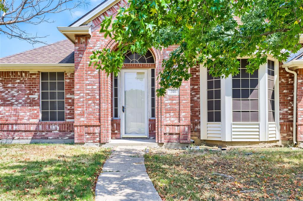 316 Shady Timbers Lane